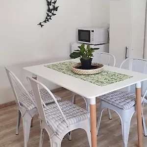 https://casa-syrah-tu-lugar-en-mendoza.hotelsmendoza.com